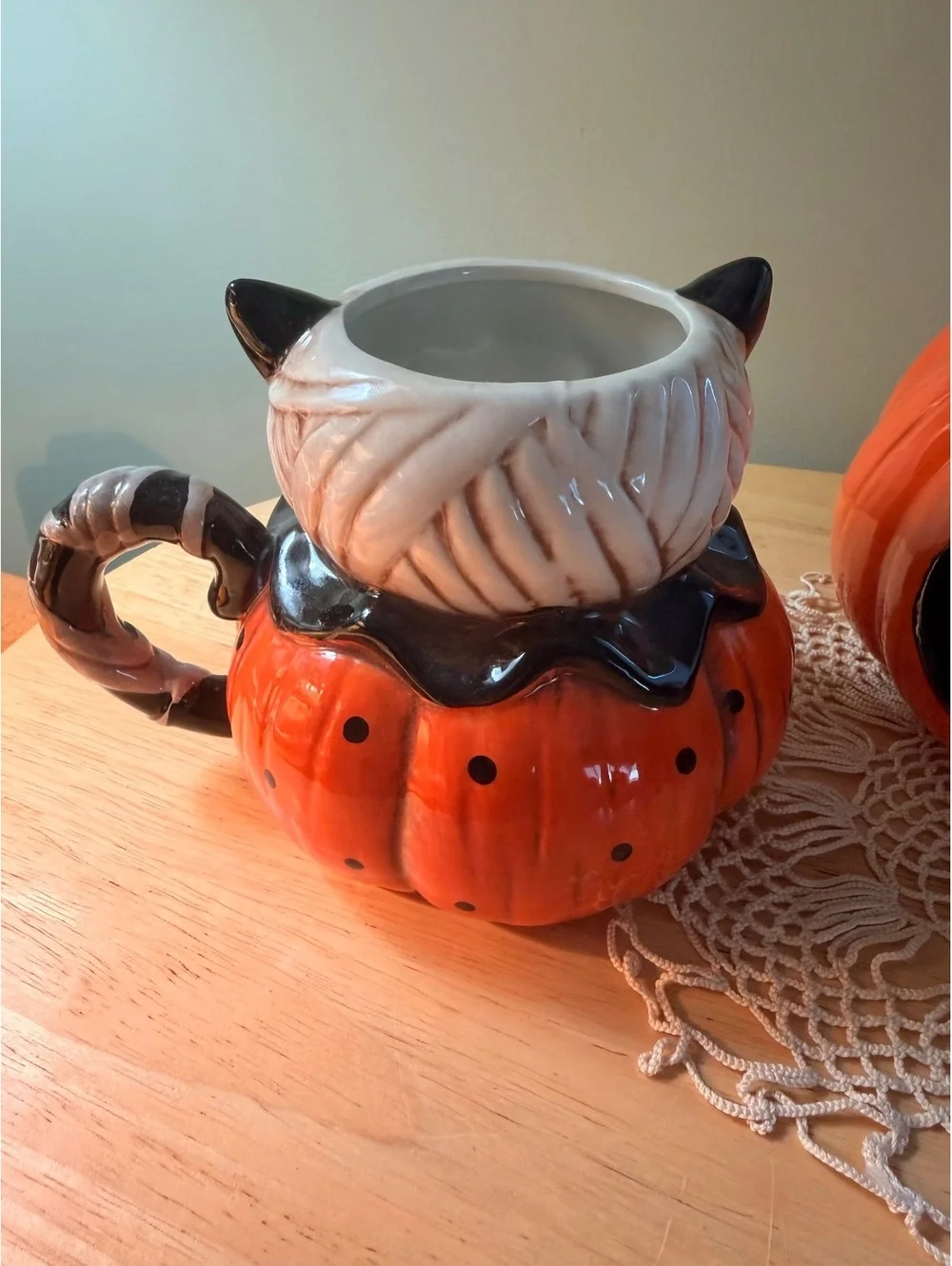 Halloween Ceramic Pumpkin and Ghost Mug Set - 3 Pieces